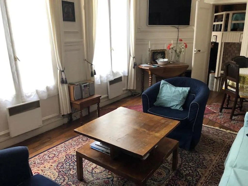 Le 35 Rue Coquilliere With Airport Pick-Up Service París