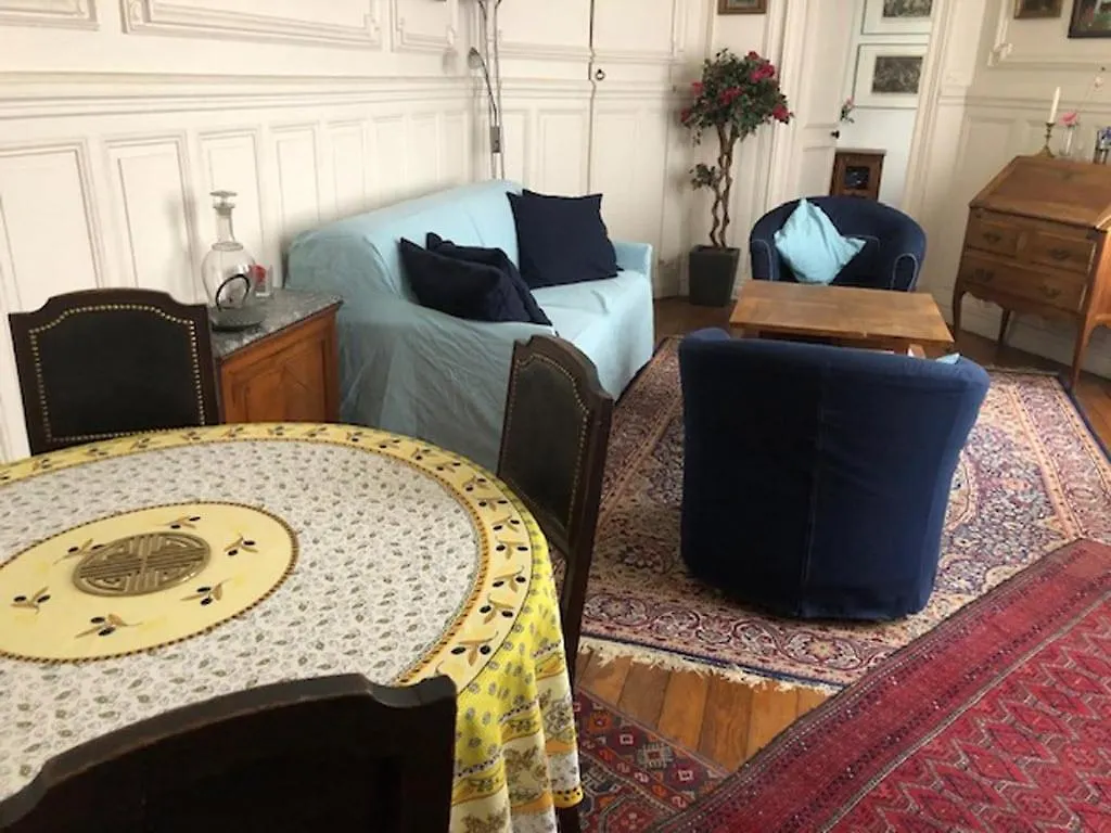 Le 35 Rue Coquilliere With Airport Pick-Up Service 巴黎 法国